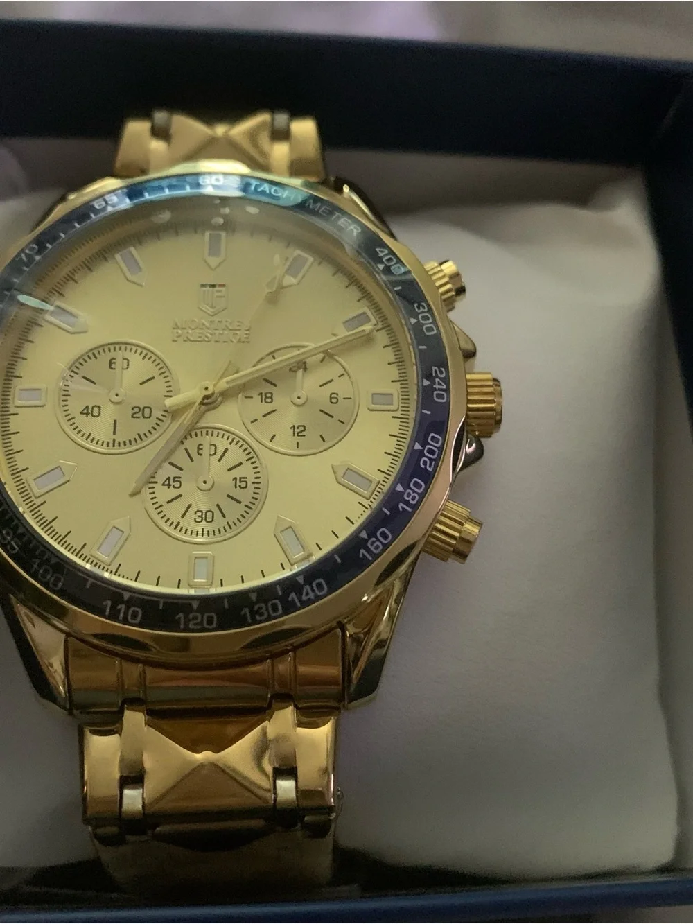 Montres Prestige gold color watch nwt